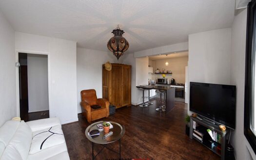9 place Regensburg – 63000 CERMONT-FERRAND